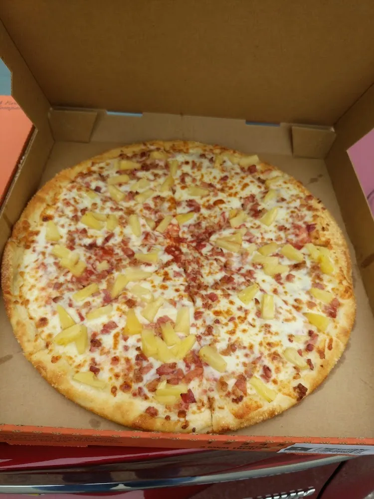 Hawaiian Pizza